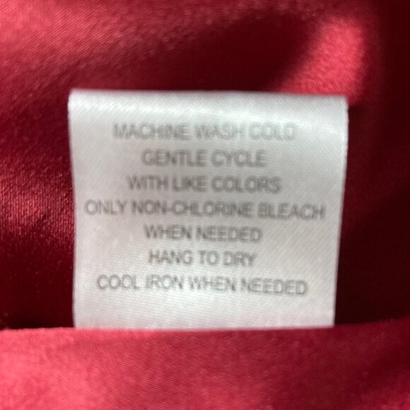 Modcloth Sleeveless Cocktail Dress, Low V-Neck Zipper Lined Midi Deep Red, Large - Picture 8 of 12